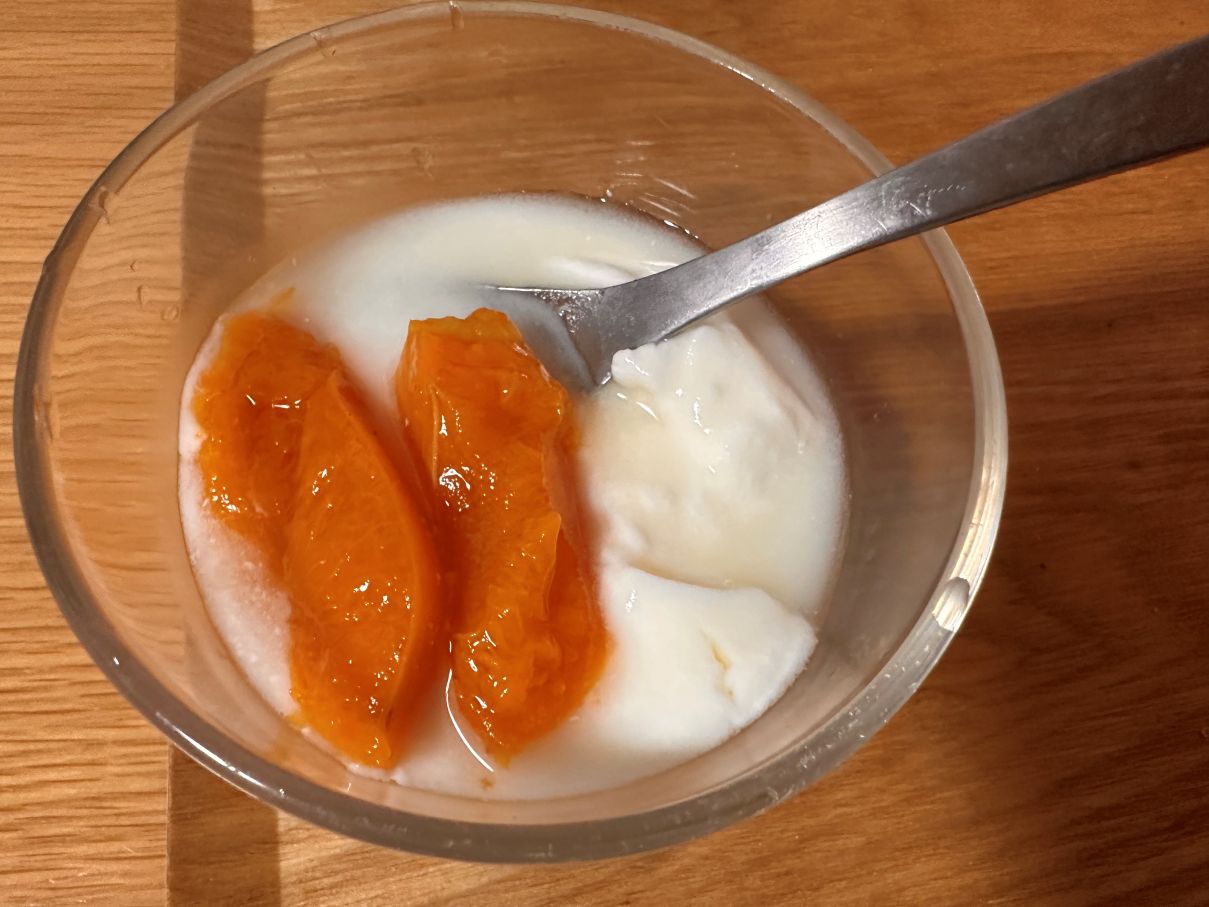 アンズのコンポート（10/13)